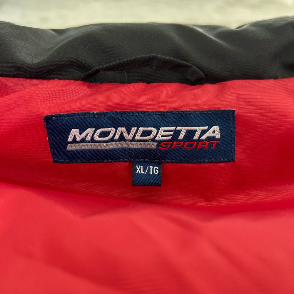 Men's Mondetta Sport Puffer Vest - Picture 12 of 12